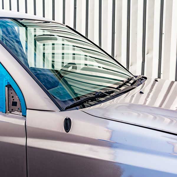 Quality Car Windshield Installation